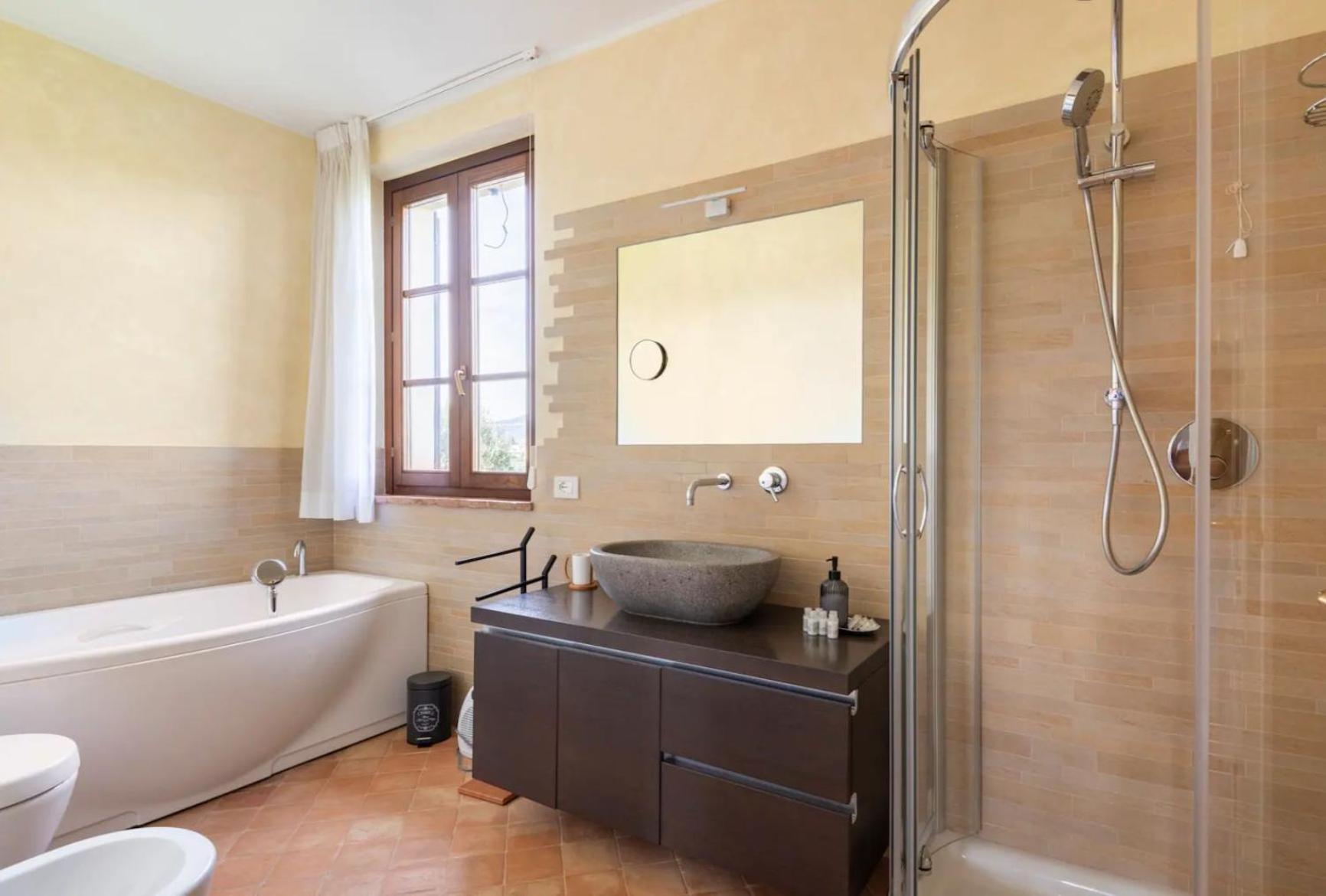 Caini Apartment