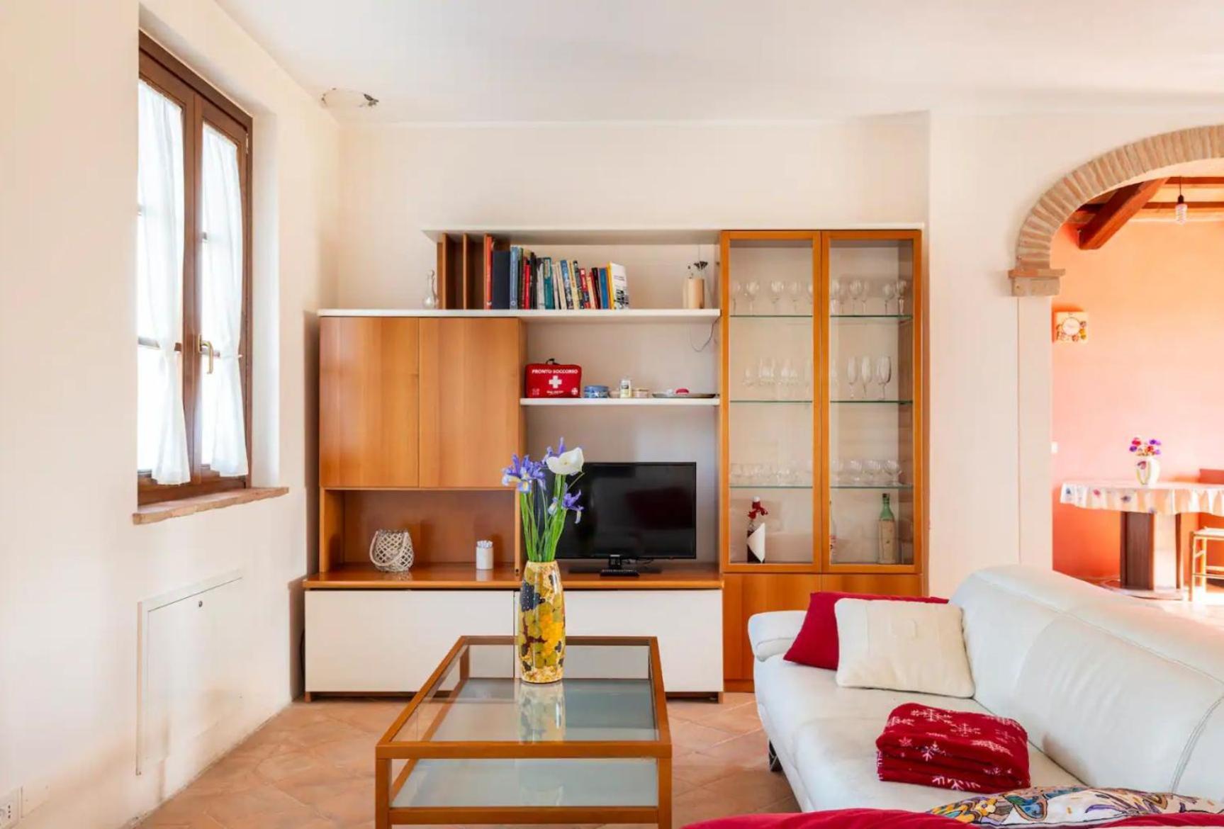 Caini Apartment *